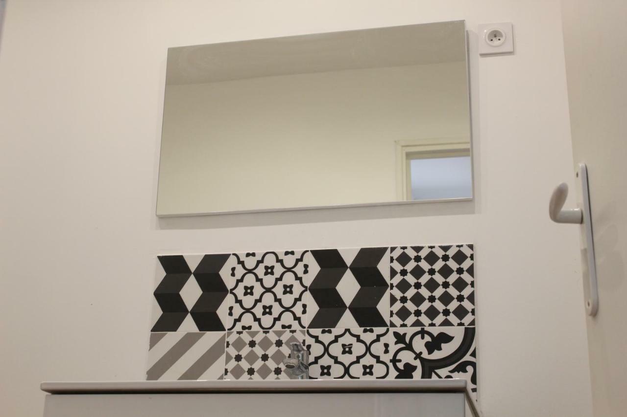 L'Ephemere Colbert - Vieux Port Apartment มาร์กเซย ภายนอก รูปภาพ